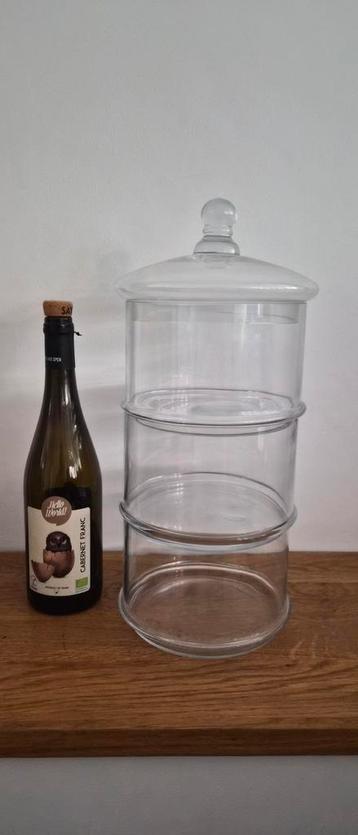 Glazen Pot met Deksel beschikbaar voor biedingen