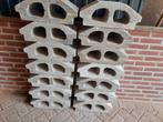 Betonnen broodjes 14 stuks  nieuw 1 euro per stuk, Doe-het-zelf en Verbouw, Ophalen, Nieuw, Overige metalen
