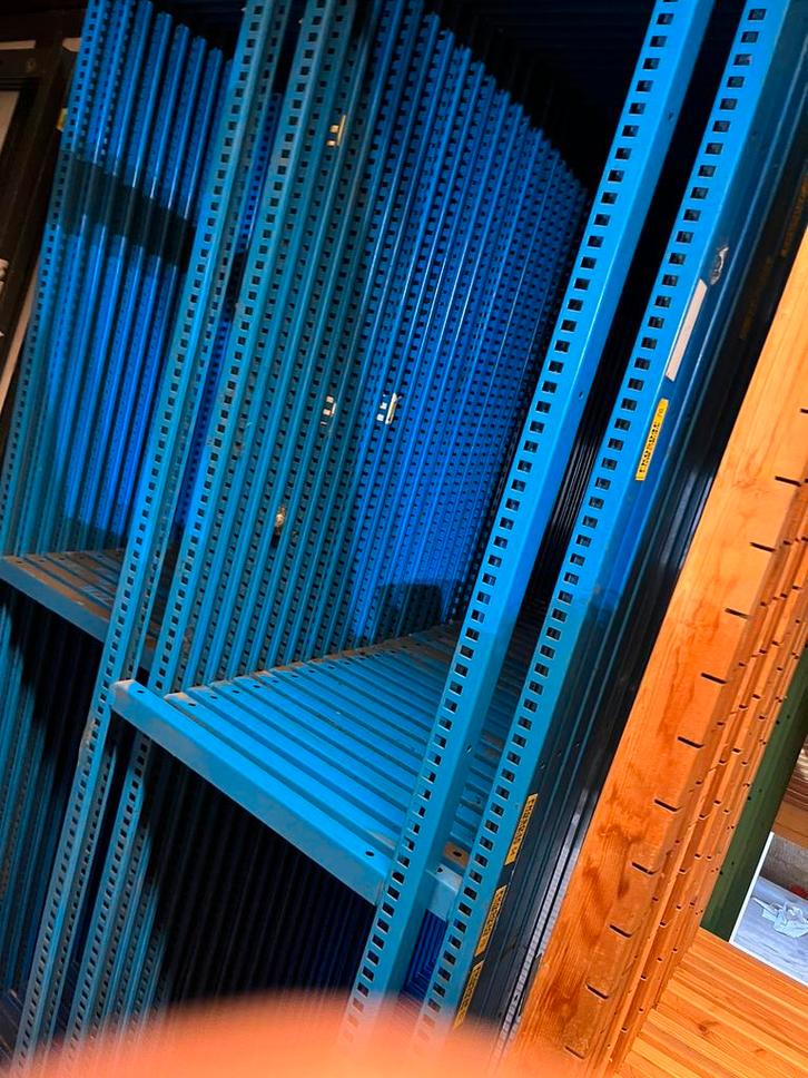 Grote partij metalen stelling 60cm diep, Huis en Inrichting, Kasten | Stellingkasten, Ophalen