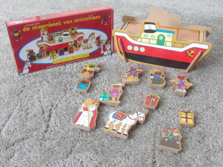NIEUW 1 houten stoomboot met SINTERKLAAS 11 met speelfiguren, Diversen, Sinterklaas, Nieuw, Ophalen of Verzenden