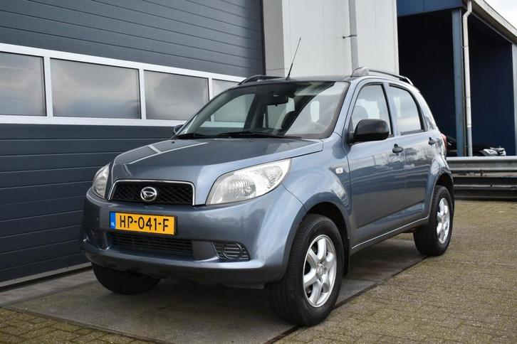 Daihatsu Terios 1.5-16v Adventure 4X4 schade., Auto's, Daihatsu, Bedrijf, Te koop, Terios, 4x4, ABS, Airbags, Airconditioning