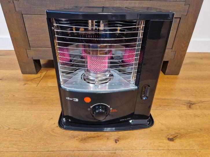 Zibro RS 2222 petroleum kachel Z.G.A.N 3 KW, Huis en Inrichting, Kachels, Zo goed als nieuw, Vrijstaand, Petroleumkachel, Overige brandstoffen