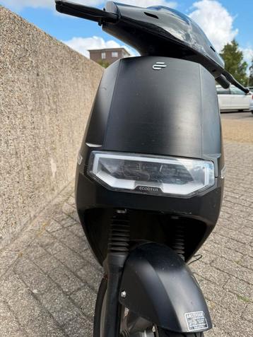 Ecooter matt zwart met alarm keyless rijden beschikbaar voor biedingen