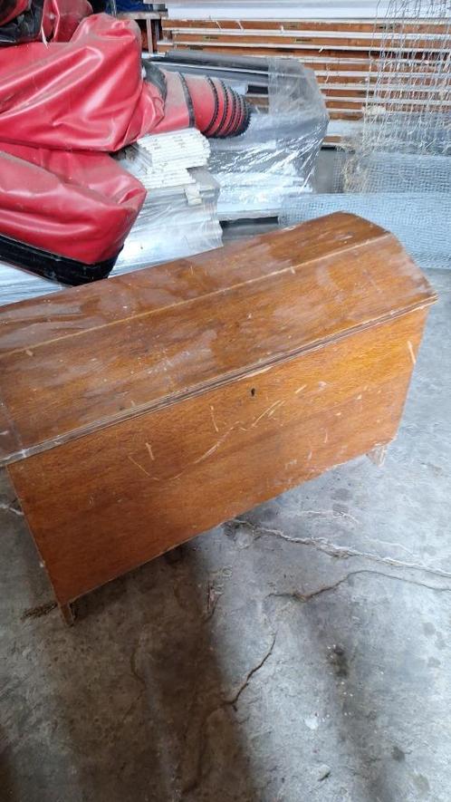 Houten kist, oude kerkkist, opbergkist, Huis en Inrichting, Woonaccessoires | Kisten, Gebruikt, 75 cm of meer, 50 tot 75 cm, 100 tot 150 cm