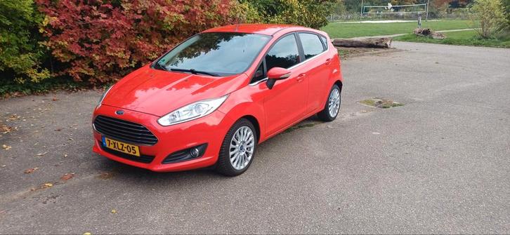 Ford Fiësta 1.0 5D 2014 Rood - gereviseerd blok, Auto's, Ford, Particulier, Fiësta, ABS, Adaptieve lichten, Airbags, Airconditioning