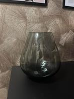Vase the World - tasman grey M, Huis en Inrichting, Overige kleuren, Ophalen of Verzenden, Minder dan 50 cm, Glas