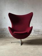 Egg Chair van Arne Jacobsen bordeaux, Ophalen, Zo goed als nieuw, Stof