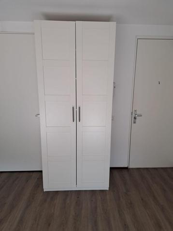 2 PAX-kasten van IKEA
