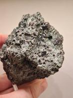 Granaat in Schist uit het Zillertal, Oostenrijk, Ophalen of Verzenden, Mineraal