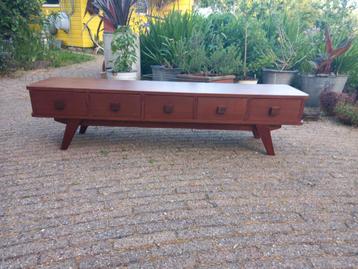 Retro mid century lowboard wandkast tvmeubel beschikbaar voor biedingen