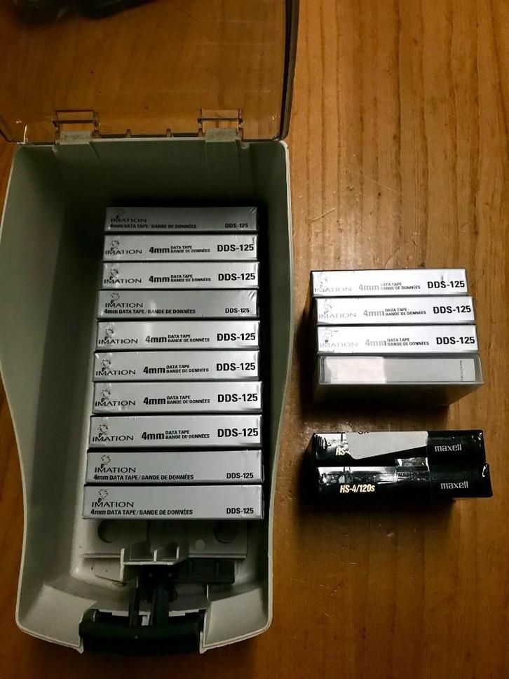 Maxell en Imation data tapes, Computers en Software, Beschrijfbare discs, Zo goed als nieuw, Overige typen, Verzenden