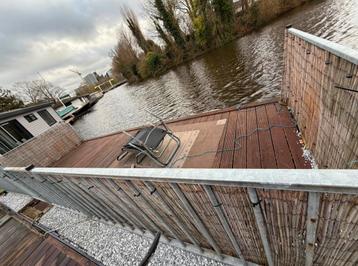 Drijvend terras 7 x 3 meter beschikbaar voor biedingen