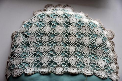 Schitterende oude gehaakte theemuts overtrek, Antiek en Kunst, Antiek | Kleden en Textiel, Ophalen of Verzenden