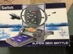 Saitek - Zeeslag  Super Sea Battle, Hobby en Vrije tijd, Gezelschapsspellen | Bordspellen, Een of twee spelers, Ophalen of Verzenden