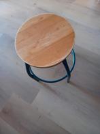 Krukje met stalen grijze poten, Ophalen of Verzenden, Zo goed als nieuw, Overige materialen