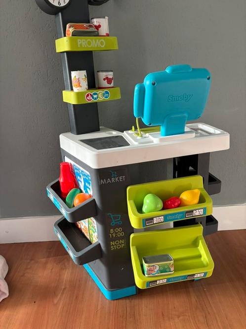 Smoby winkeltje, Kinderen en Baby's, Speelgoed | Speelkeukens, Zo goed als nieuw, Kunststof, Ophalen