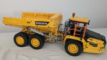 Lego Technic Volvo A60H Dumper beschikbaar voor biedingen