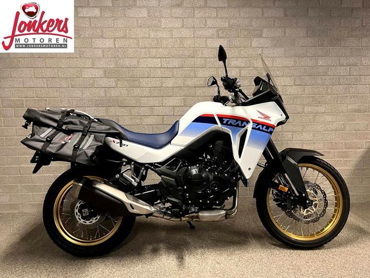 HONDA XL 750 TRANSALP (bj 2023), Motoren, Motoren | Honda, Bedrijf, Overig, 2 cilinders, Motorrijbewijs A