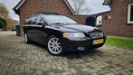 Volvo V70 2.4 140PK 2007 Zwart, Auto's, Volvo, Voorwielaandrijving, 1528 kg, Beige, Zwart