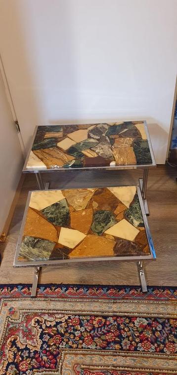 Prachtige en unieke vintage /bijzettafeltjes uit de jaren 60