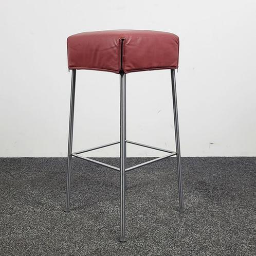 Montis Samba Barkruk Bordeaux Rood Leder, Huis en Inrichting, Barkrukken, Gebruikt, Leer, 1 kruk, Ophalen