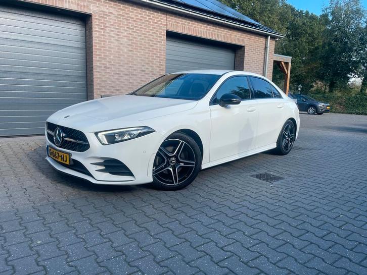 Mercedes-Benz A-Klasse A 200 A200 163pk AMG pakket 2019 Wit, Auto's, Mercedes-Benz, Particulier, A-Klasse, ABS, Achteruitrijcamera