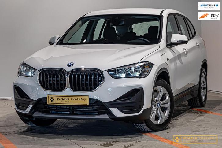 BMW X1 XDrive25e High Executive|StoelV|Psensor|Garanit|1eig, Auto's, BMW, Bedrijf, Te koop, X1, 4x4, ABS, Airbags, Airconditioning