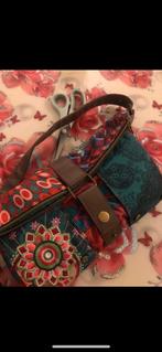 Desigual schoudertas crossbody, Sieraden, Tassen en Uiterlijk, Tassen | Schoudertassen, Ophalen of Verzenden, Zo goed als nieuw