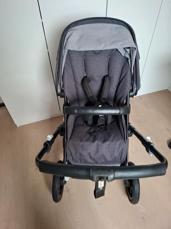 Bugaboo: Complete Bugaboo Fox 2 combiwagen, Kinderen en Baby's, Buggy's, Gebruikt, Regenhoes, Ophalen