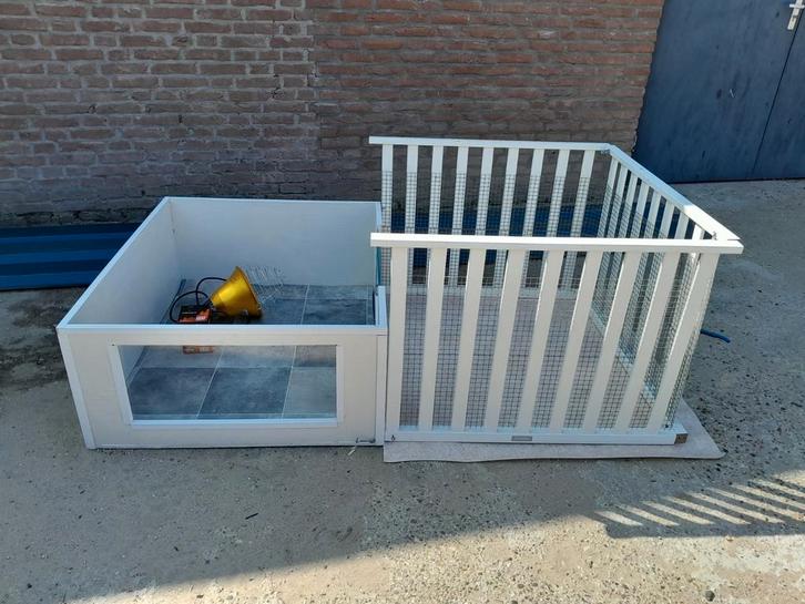 Werpkist te huur, Dieren en Toebehoren, Hondenhokken, Zo goed als nieuw, Minder dan 65 cm, 110 cm of meer, Ophalen