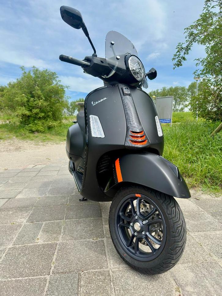 Vespa GTS 300 SS, Motoren, Motoren | Overige merken, Particulier, Scooter, 12 t/m 35 kW, 1 cilinder, Minimaal motorrijbewijs A2