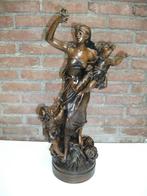 Groot bronzen beeld  van L&F Moreau uit 1857-1919, Antiek en Kunst, Ophalen, Brons