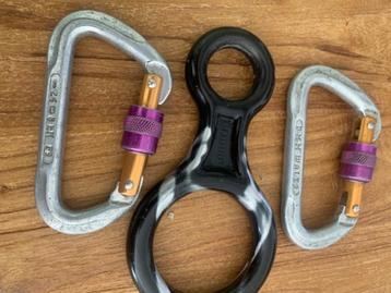 Mammut abseilacht en 2 DMM karabiners beschikbaar voor biedingen