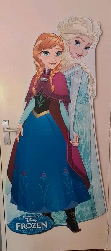 Frozen Elza en Anna groot plastic cardbord poster disney  beschikbaar voor biedingen