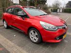Renault Clio Energy TCe 90pk S&S 2014 Rood trekhaak, Auto's, Voorwielaandrijving, 898 cc, Zwart, Origineel Nederlands