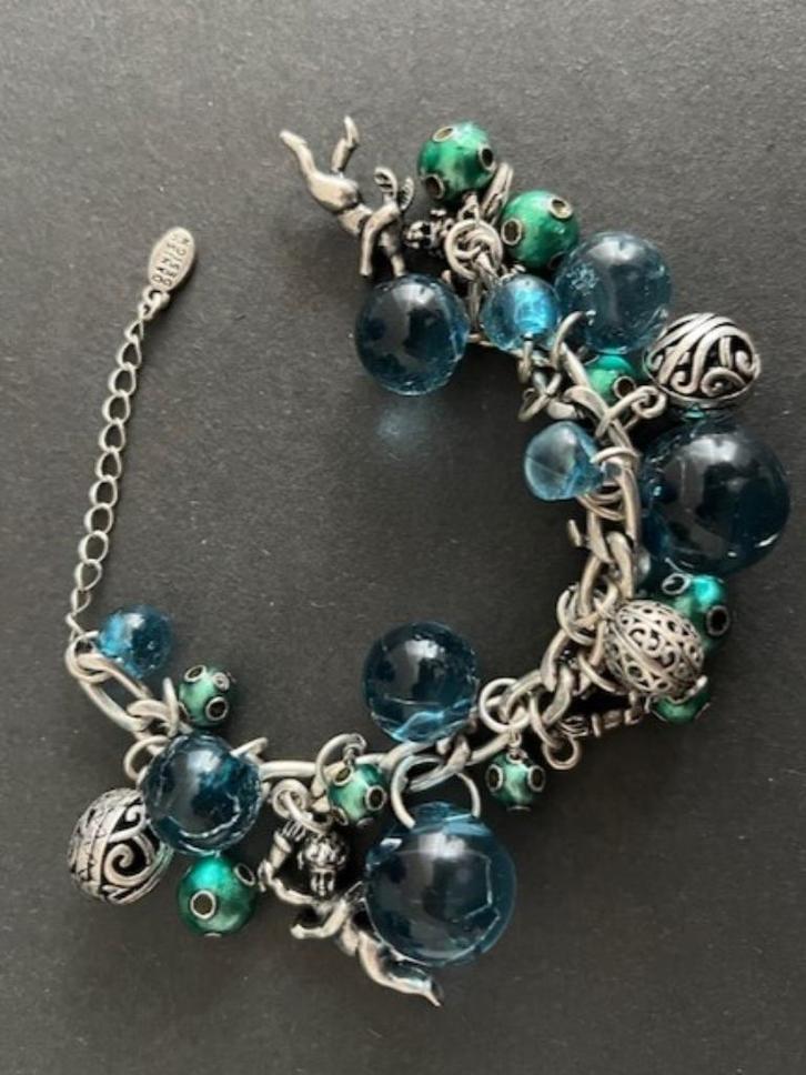 PILGRIM DANISH DESIGN bedelarmband met engeltjes en bollen, Sieraden, Tassen en Uiterlijk, Armbanden, Zo goed als nieuw, Overige materialen