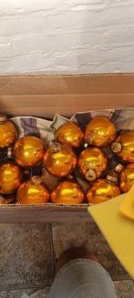 24 gouden kerstballen  van rond jaar 1989, Diversen, Ophalen