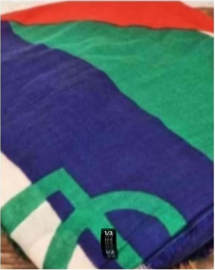 Becksondergaard - 50% wollen 50% zijden shawl - Nieuw €85, Kleding | Dames, Mutsen, Sjaals en Handschoenen, Nieuw, Sjaal, Ophalen of Verzenden