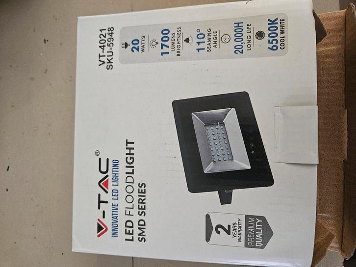 V-tac bouwlamp nieuw in doos. 15/18 stuks over., Doe-het-zelf en Verbouw, Bouwverlichting, Nieuw, Minder dan 50 watt, Ophalen of Verzenden