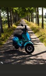 Vespa sprint Custom geel kenteken, Fietsen en Brommers, Scooters | Vespa, Ophalen, Overige modellen, Maximaal 45 km/u, Zo goed als nieuw