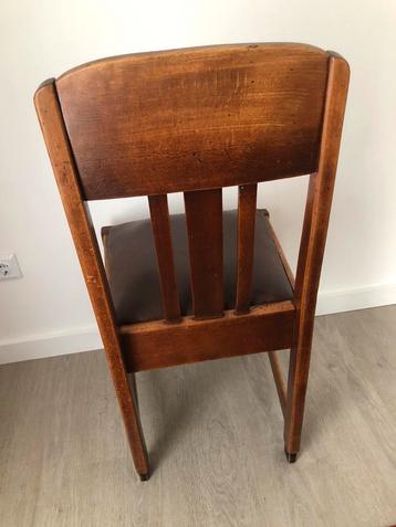 6 kamerstoelen hout met leren bekleding. beschikbaar voor biedingen