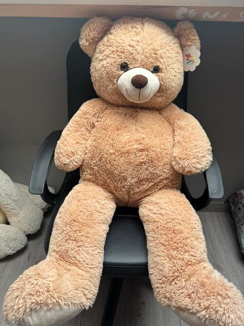 Grote knuffelbeer – superzacht en gezellig, Verzamelen, Beren en Cherished Teddies, Nieuw, Stoffen beer, Overige merken, Ophalen of Verzenden