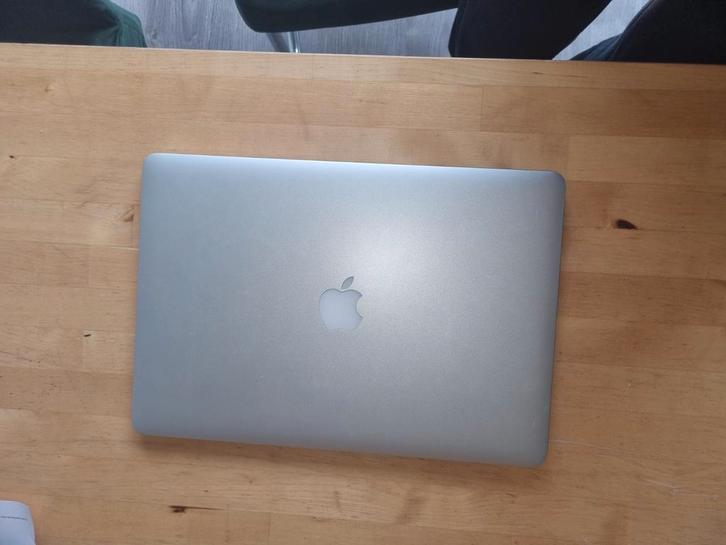 macbook pro 15 inch retina 2015 defect, Computers en Software, Windows Laptops, Niet werkend, 15 inch, SSD, 2 tot 3 Ghz, Ophalen of Verzenden