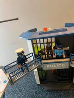 Playmobil Politiebureau met Helikopter en Figuren, Kinderen en Baby's, Speelgoed | Playmobil, Ophalen of Verzenden, Gebruikt, Complete set