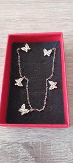 Zilvere ketting met vlinders strass, Ophalen of Verzenden, Zo goed als nieuw, Zilver, Overige materialen