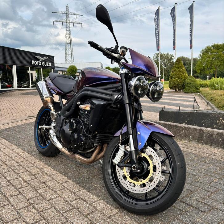 Triumph Speed Triple 1050 - 2009 - Nette staat!, Motoren, Motoren | Triumph, Particulier, Naked bike, meer dan 35 kW, 3 cilinders