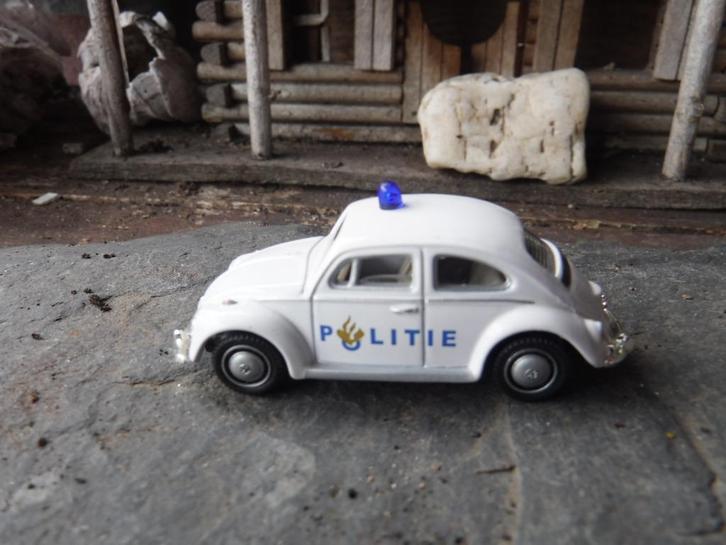 Leuk Politie kevertje, Hobby en Vrije tijd, Modelauto's | 1:87, Zo goed als nieuw, Auto, Overige merken, Ophalen of Verzenden