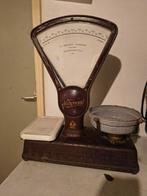 Weegschaal van fabrikant N.V. ´Nationaal´ Voorburg uit 1947, Antiek en Kunst, Ophalen