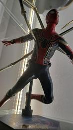 Hot toys iron spider infinity war endgame. Tom Holland, Verzamelen, Ophalen of Verzenden, Zo goed als nieuw