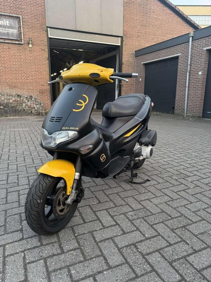 Gilera Runner VXR 200cc, Fietsen en Brommers, Brommeronderdelen | Scooters, Zo goed als nieuw, Overige merken, Kap, Ophalen of Verzenden